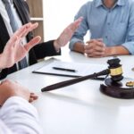 Kontroversial Adalah Makna, Contoh, dan Dampaknya dalam Kehidupan Modern