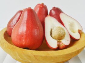 Jambu Jamaika: Buah Eksotis dengan Rasa Segar dan Manfaat Kesehatan