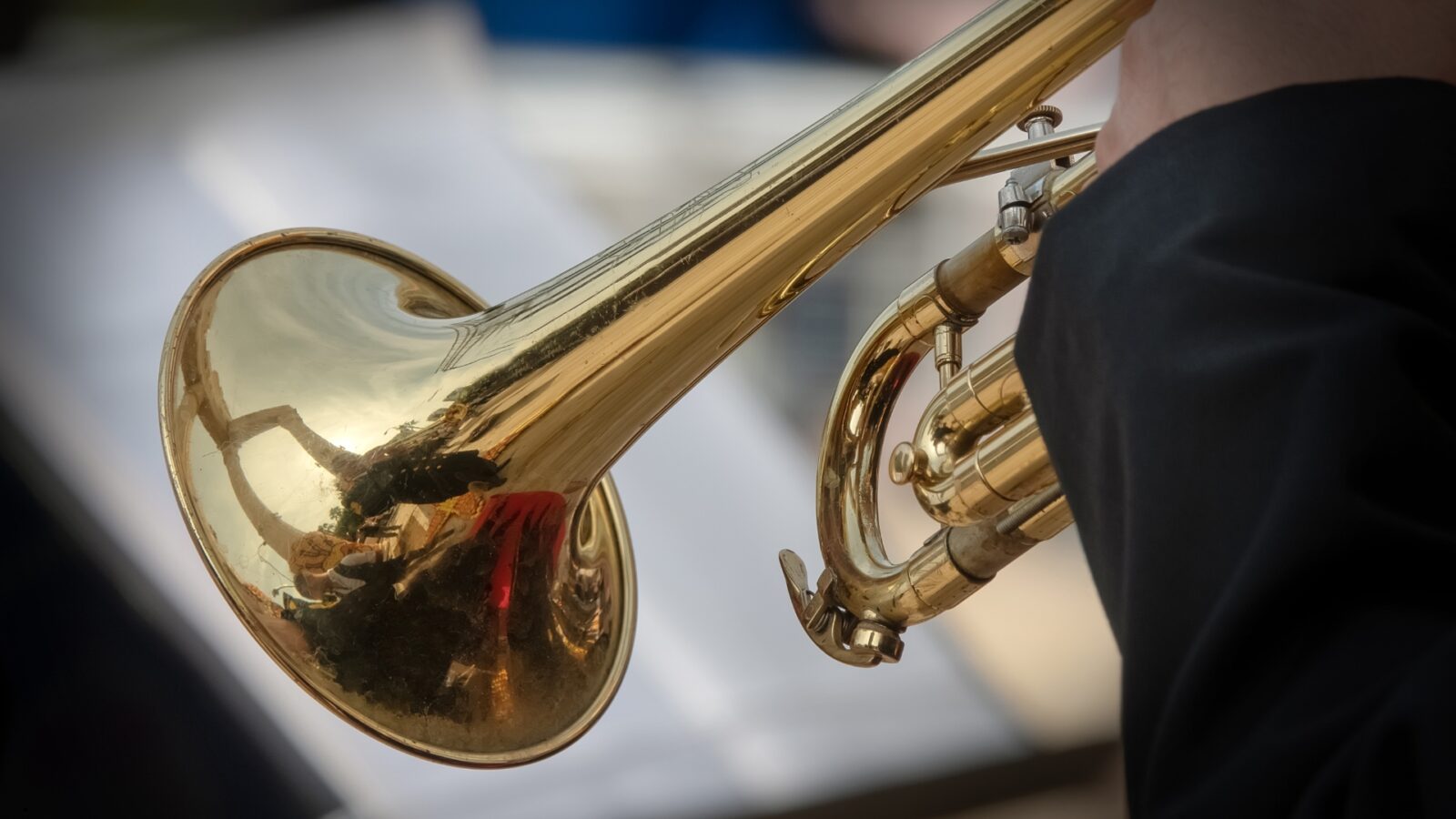 Terompet Alat Musik Tiup: Sejarah, Jenis, dan Cara Memainkannya