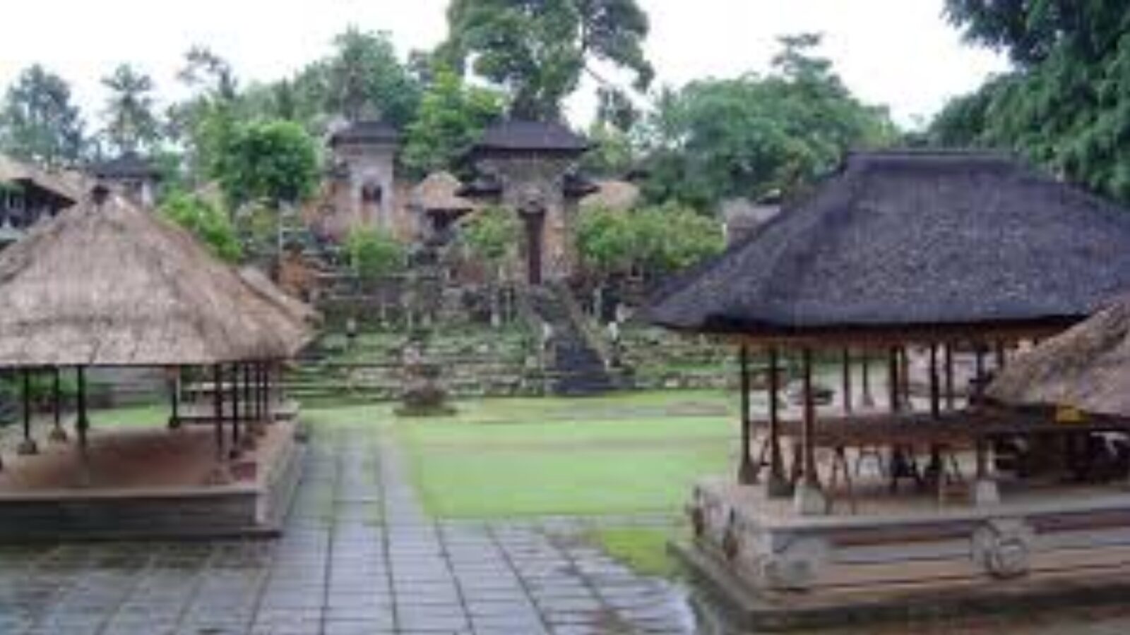 Pura Samuan Tiga Sejarah, Makna, dan Daya Tarik Spiritual di Bali