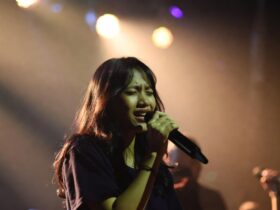 Lirik Lagu Putri Ariani Loneliness yang Menyentuh Hati Pendengar